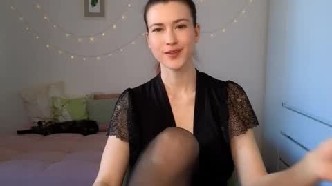 alicianoveli online show from March 4, 8:43 am