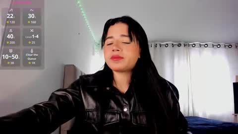 aliice_walker_ online show from November 2, 3:59 pm