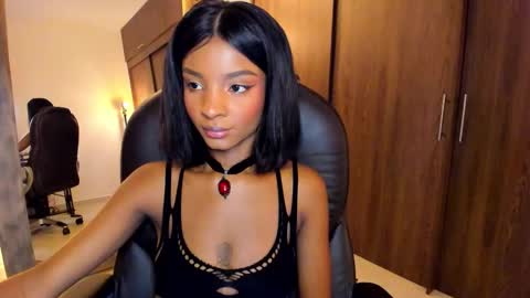 IG Alik nasso    online show from October 31, 7:01 am