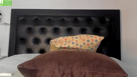 alika_jonhson_ online show from July 6, 6:54 pm