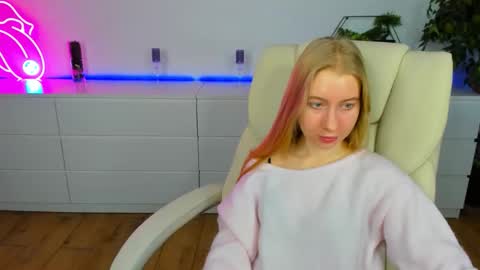 Alina online show from January 19, 7:04 am