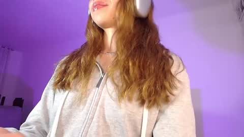  NYX  online show from July 11, 2:33 am