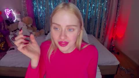 alinaocean online show from December 19, 6:00 pm