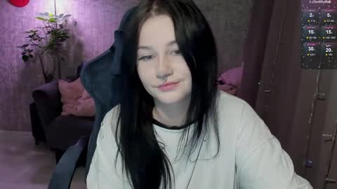 Aline Greeeen online show from April 10, 3:51 pm