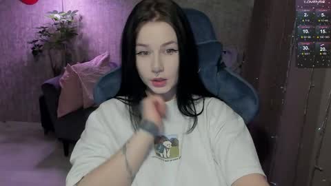 Aline Greeeen online show from April 13, 4:25 am