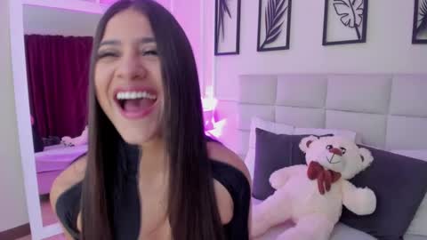     online show from March 1, 5:49 pm