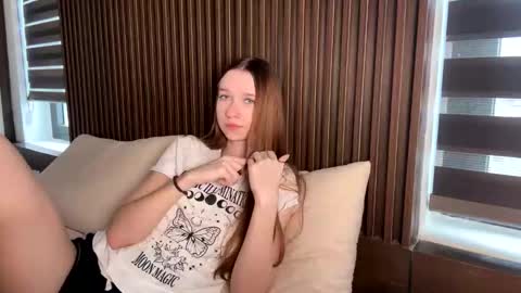 Alice                                   Fansly Alisa01 online show from December 22, 3:42 am