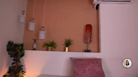 A L I S O N  online show from November 13, 8:19 pm