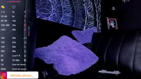 alison_wynter online show from July 5, 4:19 am