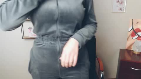 alissa_dream_ online show from October 15, 7:33 am