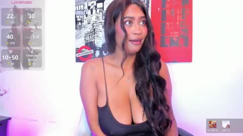 alissa_smith_ online show from May 19, 6:37 pm