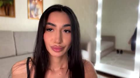 Alissa online show from November 4, 8:47 pm