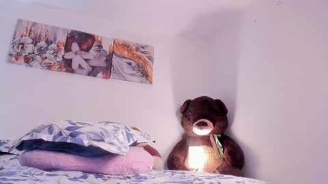 Goddess  online show from December 5, 4:34 am