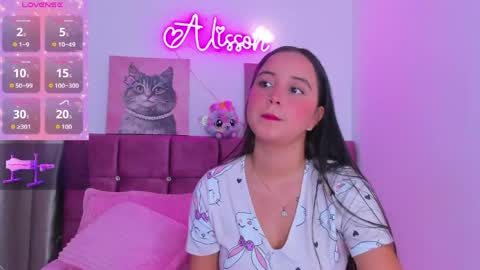 Alisson  online show from April 28, 12:09 pm