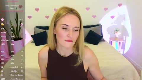 alisssarose online show from February 24, 9:46 pm