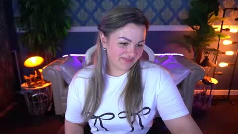 alissyagrayy online show from June 19, 12:41 pm