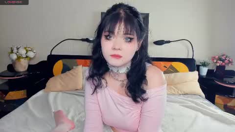 Emily online show from June 17, 12:17 pm