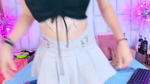 Allicia online show from February 27, 7:15 pm