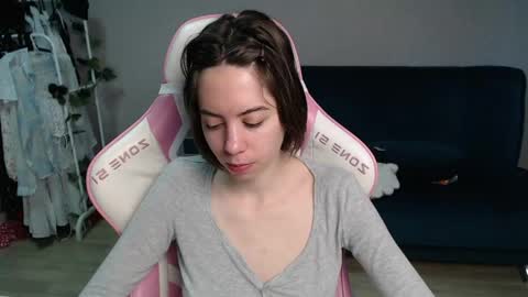 alice online show from April 13, 12:23 am