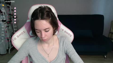 alice online show from April 25, 12:13 am