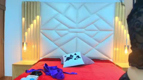 Aliie  online show from November 21, 12:18 pm