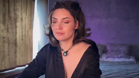 Allie online show from April 14, 12:05 pm