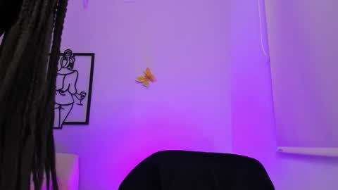 Allison online show from November 14, 9:37 pm