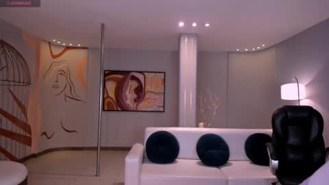 Allison Rogers online show from December 23, 3:54 am