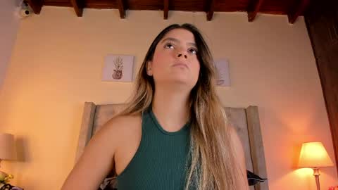 allisson online show from April 21, 12:01 pm