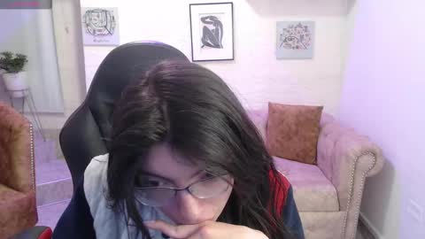 alison online show from November 17, 9:59 pm