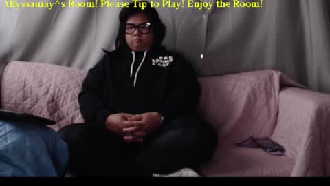 Allyssamay online show from October 21, 9:46 am