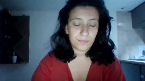 Snapshot of alma_amy chatting on October 20, 8:12 pm Alma online show from October 20, 8:12 pm