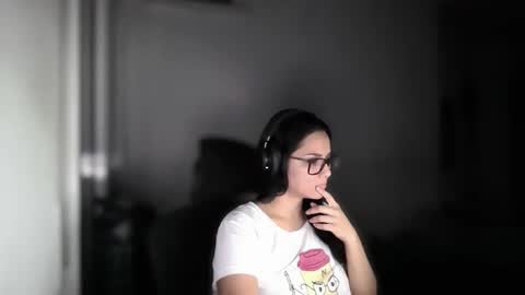 almamaria online show from October 15, 10:56 pm