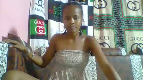 alphosettah online show from January 28, 7:32 am