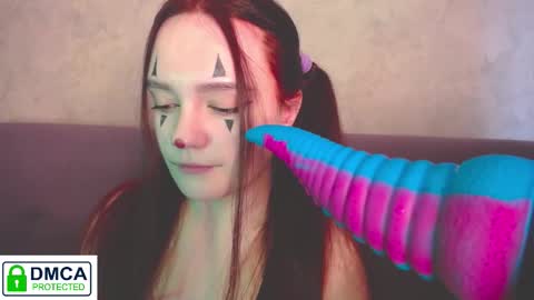 Alyssa online show from October 29, 9:46 am