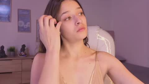 B I A N C A online show from December 2, 3:41 am