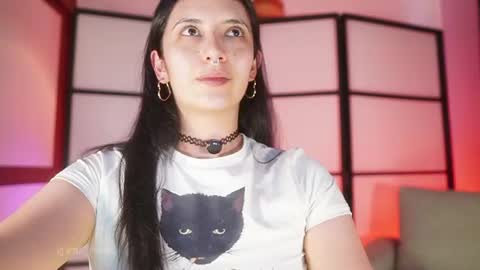 Amai  Sinclair  online show from August 4, 10:05 pm
