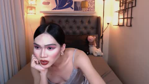 Trisha Greyson online show from October 28, 4:46 pm