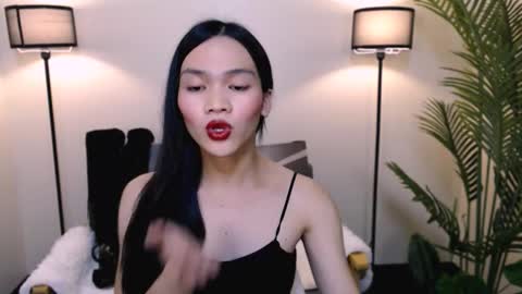 Trisha Greyson online show from November 1, 5:28 pm