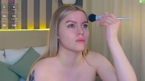 Amalia online show from April 3, 1:09 pm