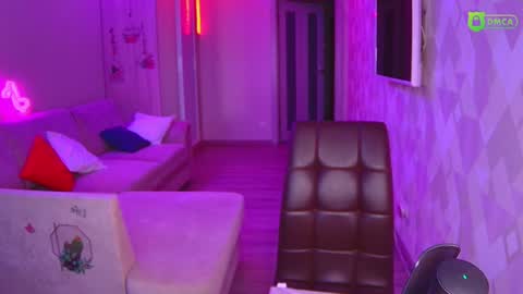 Amalia online show from January 23, 2:07 pm