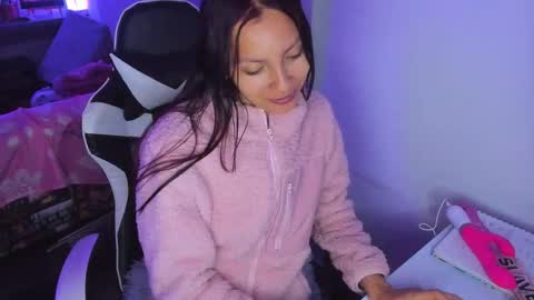 Liz online show from February 19, 4:12 am