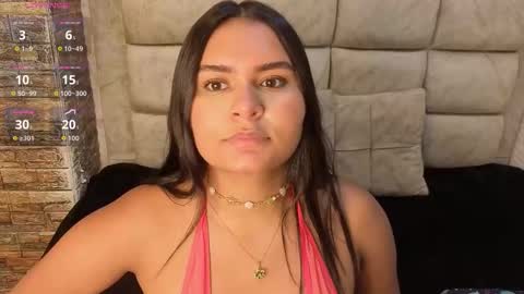 amarahanks_ online show from December 21, 5:28 pm