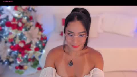 Amara online show from December 4, 4:59 am