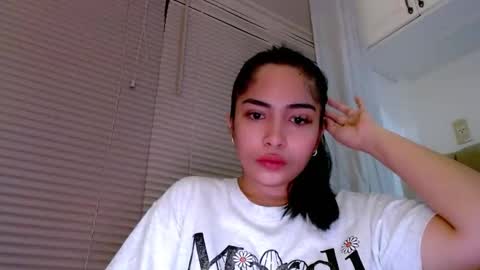 Amariah Holly online show from December 5, 11:55 am