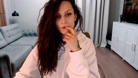 Izza online show from December 26, 2:16 pm