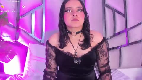   online show from January 5, 6:44 pm