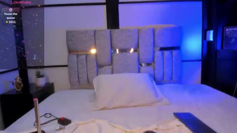 Ambar online show from February 11, 9:16 pm