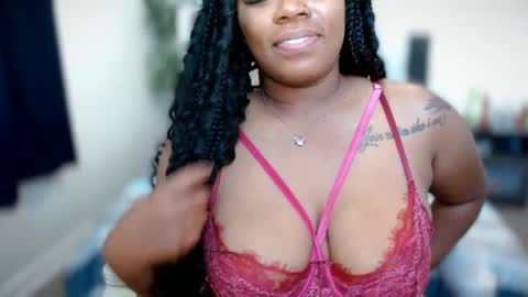 Snapshot of ambarose88 chatting on October 9, 2:54 pm Amoya online show from October 9, 2:54 pm