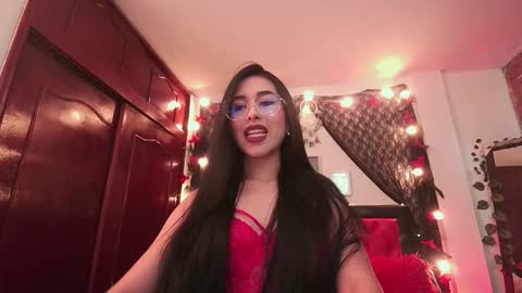 Amber  Astrom online show from December 26, 4:14 pm